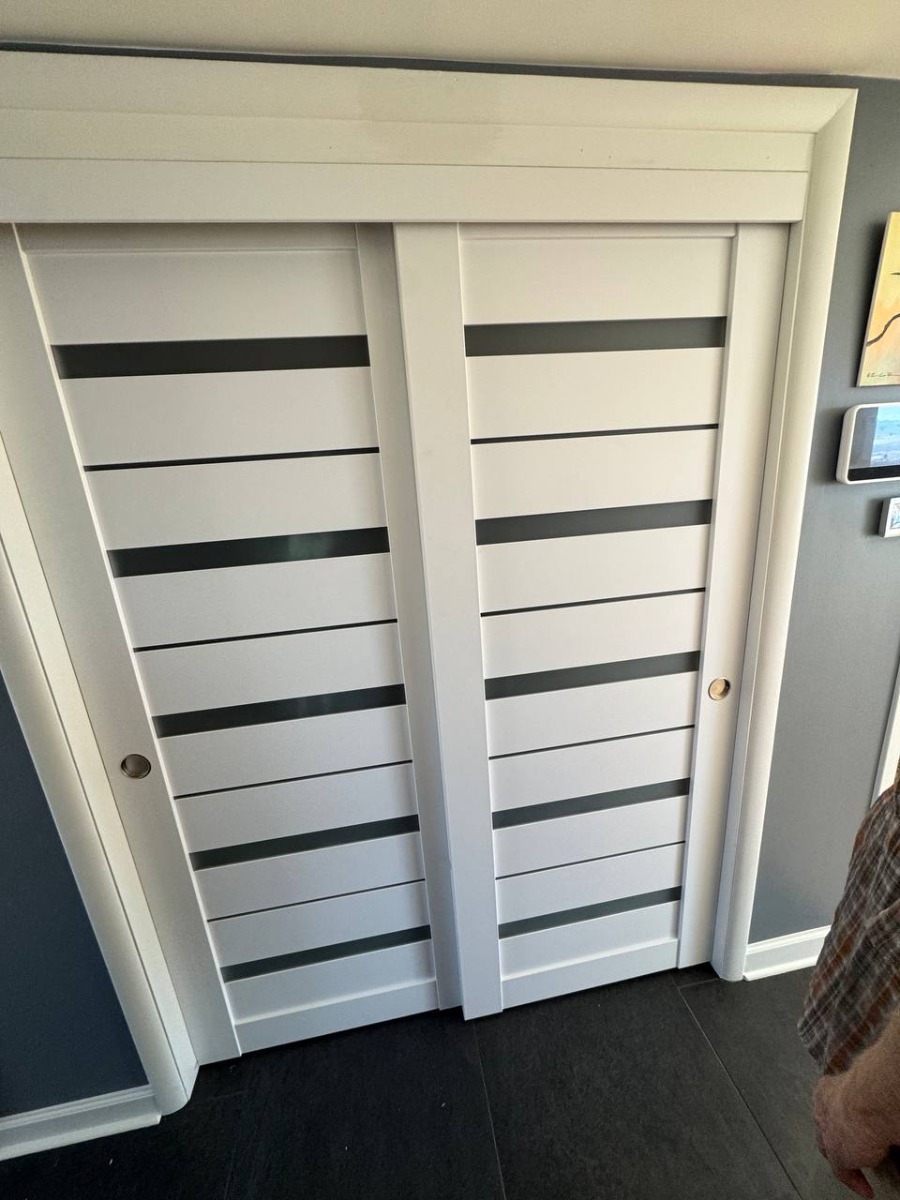 Quadro 4445 White Silk Closet Bypass